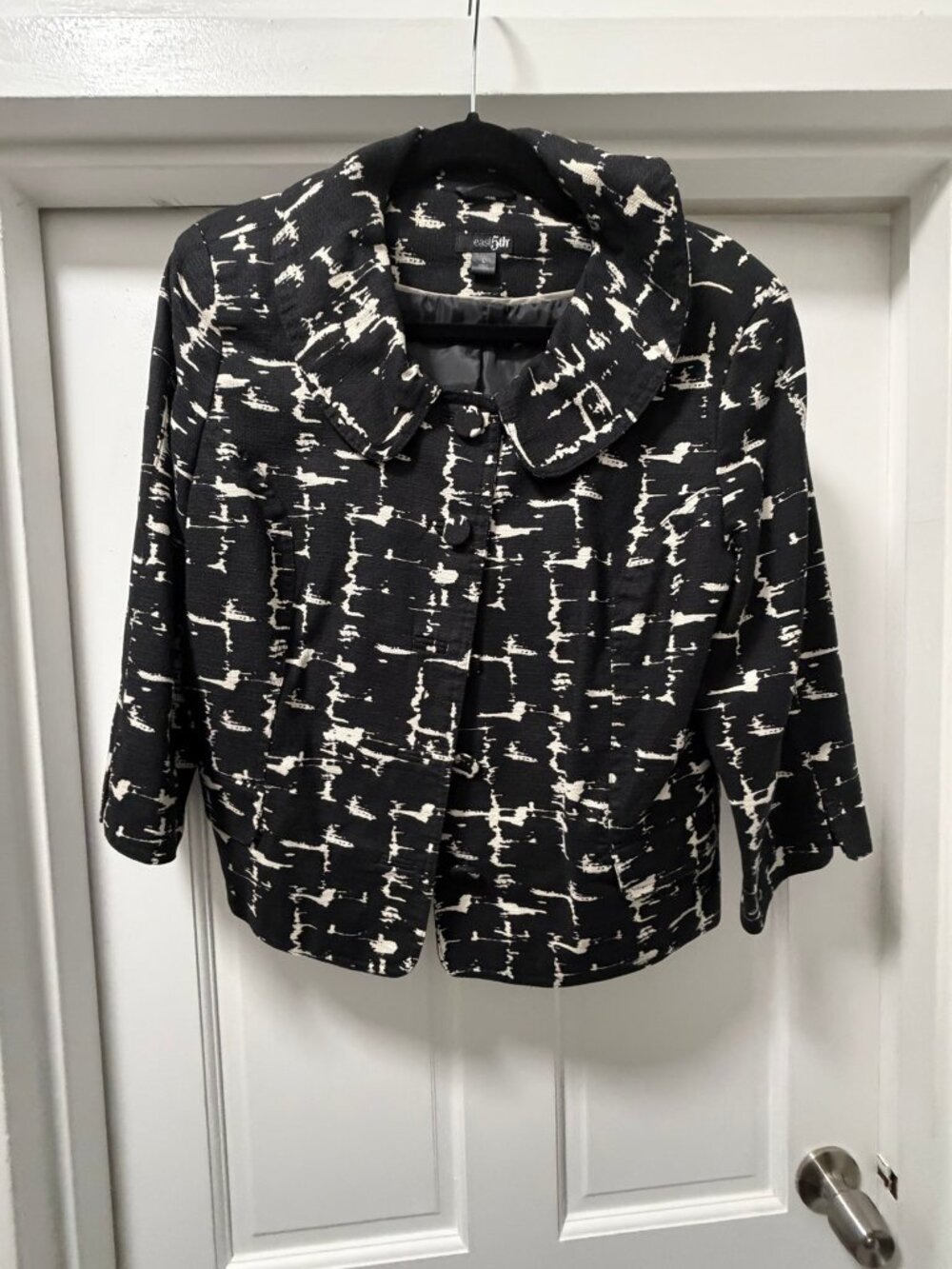 East 5th Jacket With Peter Pan Collar